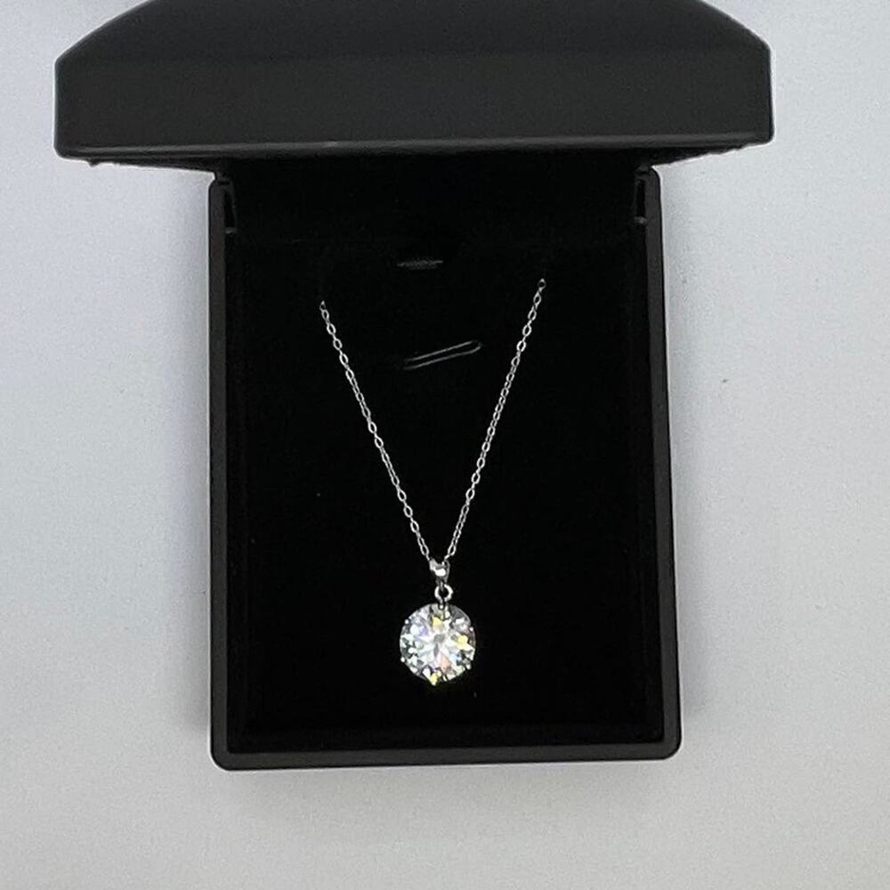 Moissanite Diamond Necklace Pendant Chain Round Cut GRA 18K Finish S925 5 Ct - Picture 11 of 11